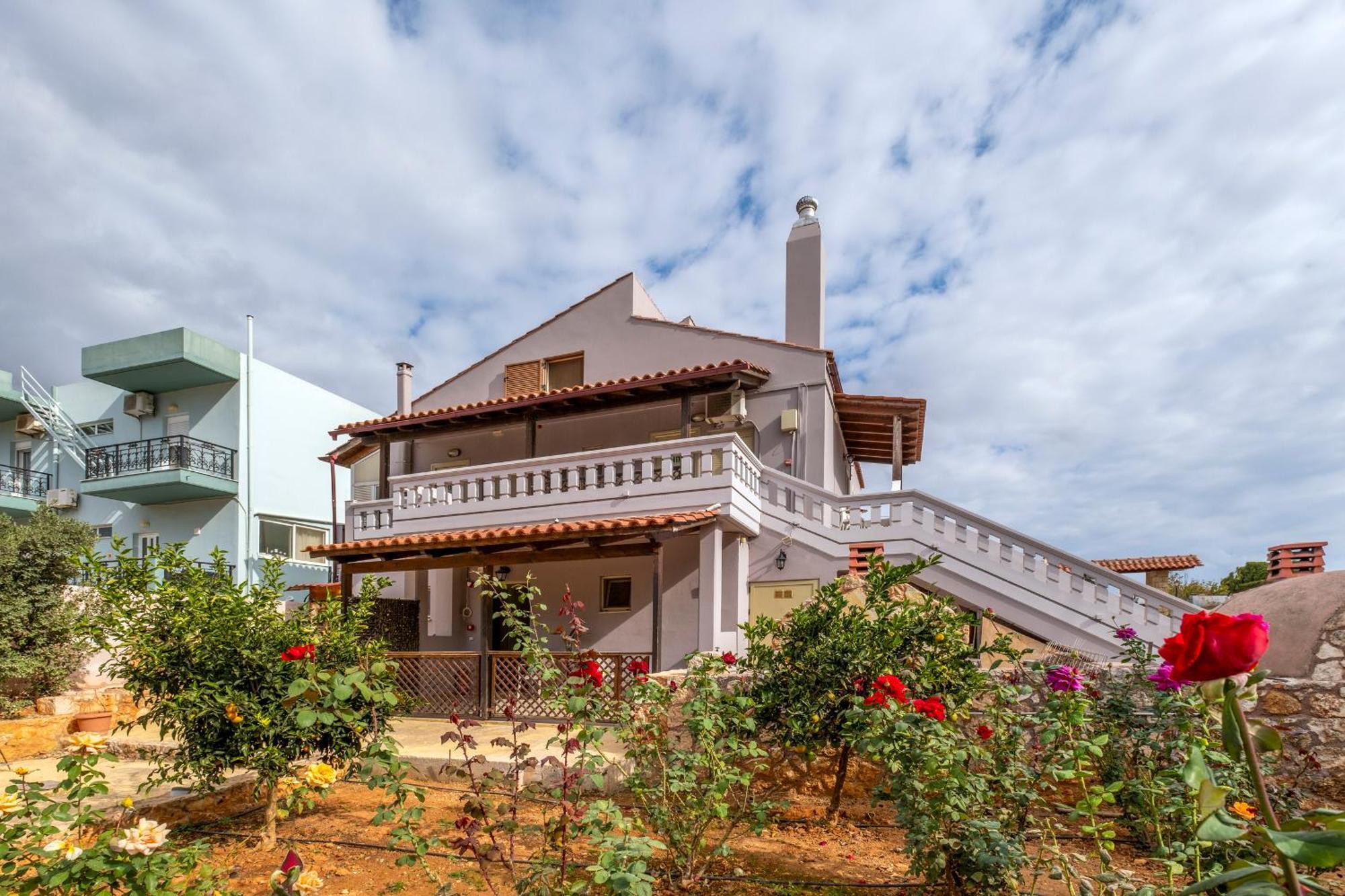 Areti Suites Kathiana Exterior photo